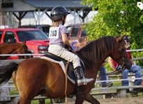 Erin Cavalier's daughter loves Lance!
